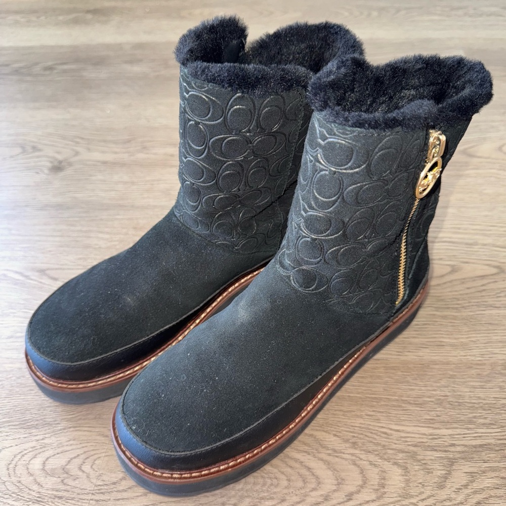 Coach Isa Jacquard Logo Fur Lined Suede Women’s Black Boots- Size 7.5 - Picture 2 of 14
